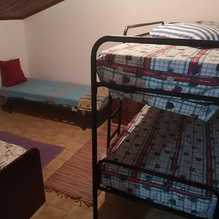 Ip4 Moms House Apartmán *